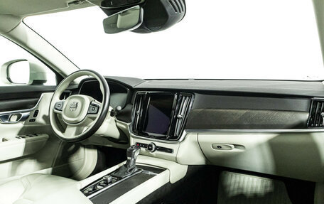 Volvo V90 Cross Country I рестайлинг, 2017 год, 3 300 000 рублей, 9 фотография