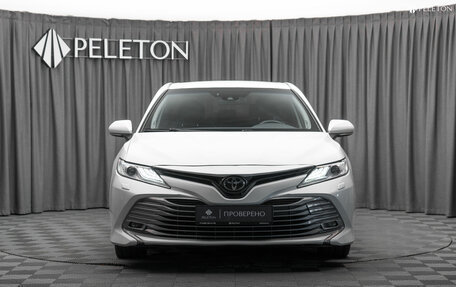 Toyota Camry, 2018 год, 2 350 000 рублей, 22 фотография