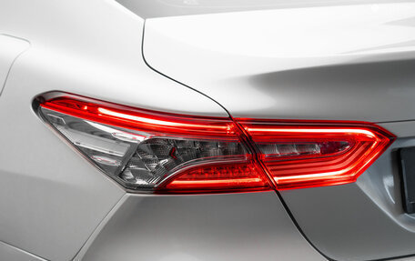 Toyota Camry, 2018 год, 2 350 000 рублей, 28 фотография