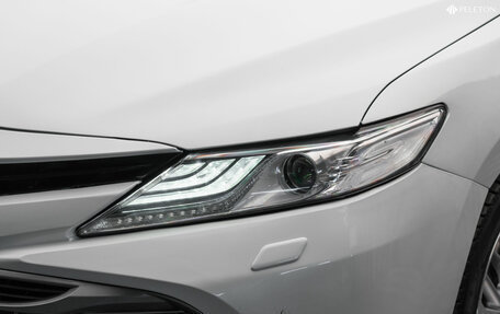 Toyota Camry, 2018 год, 2 350 000 рублей, 27 фотография