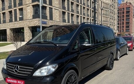 Mercedes-Benz Viano, 2004 год, 1 400 000 рублей, 2 фотография