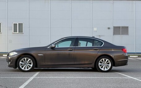 BMW 5 серия, 2011 год, 1 750 000 рублей, 14 фотография