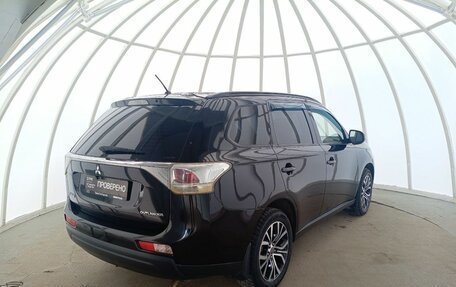 Mitsubishi Outlander III рестайлинг 3, 2013 год, 1 280 000 рублей, 6 фотография