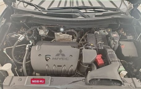 Mitsubishi Outlander III рестайлинг 3, 2013 год, 1 280 000 рублей, 11 фотография