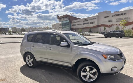 Mitsubishi Outlander III рестайлинг 3, 2007 год, 880 000 рублей, 3 фотография