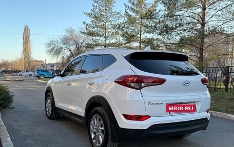 Hyundai Tucson III, 2016 год, 1 780 000 рублей, 6 фотография