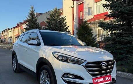 Hyundai Tucson III, 2016 год, 1 780 000 рублей, 2 фотография
