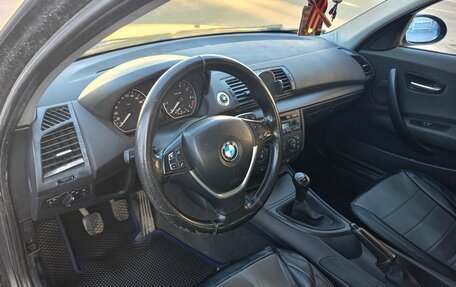 BMW 1 серия, 2005 год, 850 000 рублей, 8 фотография