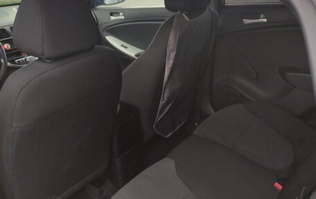 Hyundai Solaris II рестайлинг, 2013 год, 720 000 рублей, 14 фотография