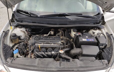 Hyundai Solaris II рестайлинг, 2013 год, 720 000 рублей, 10 фотография