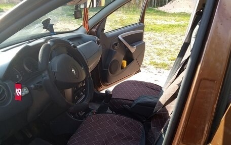 Renault Duster I рестайлинг, 2012 год, 950 000 рублей, 2 фотография