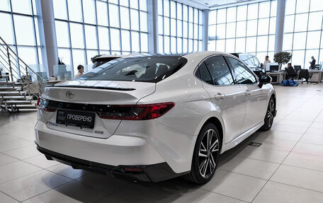 Toyota Camry, 2024 год, 4 320 000 рублей, 9 фотография