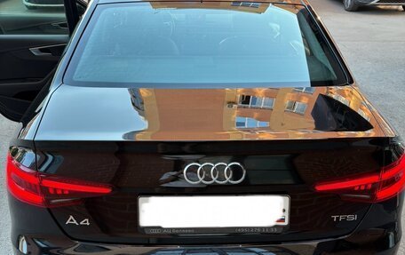 Audi A4, 2017 год, 1 900 000 рублей, 3 фотография