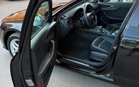 Audi A4, 2017 год, 1 900 000 рублей, 26 фотография