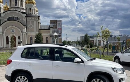Volkswagen Tiguan I, 2012 год, 1 700 000 рублей, 2 фотография