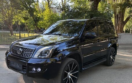 Toyota Land Cruiser Prado 120 рестайлинг, 2003 год, 2 500 000 рублей, 4 фотография