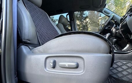 Toyota Land Cruiser Prado 120 рестайлинг, 2003 год, 2 500 000 рублей, 16 фотография
