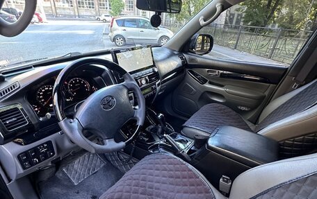 Toyota Land Cruiser Prado 120 рестайлинг, 2003 год, 2 500 000 рублей, 29 фотография
