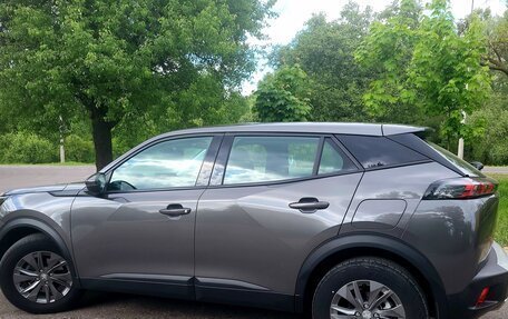 Peugeot 2008 II, 2021 год, 1 300 000 рублей, 3 фотография