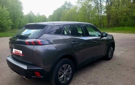 Peugeot 2008 II, 2021 год, 1 300 000 рублей, 7 фотография