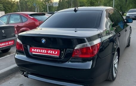 BMW 5 серия, 2004 год, 1 100 000 рублей, 5 фотография