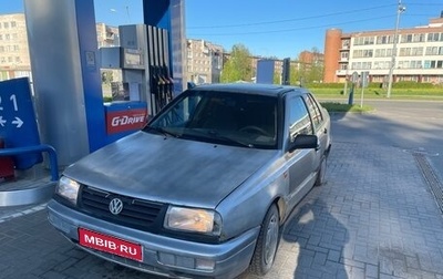 Volkswagen Vento, 1993 год, 85 000 рублей, 1 фотография