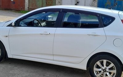 Hyundai Solaris II рестайлинг, 2014 год, 750 000 рублей, 1 фотография