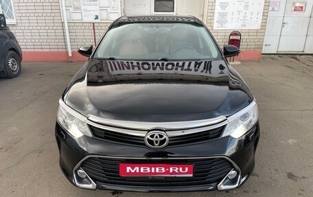Toyota Camry, 2016 год, 1 900 000 рублей, 1 фотография