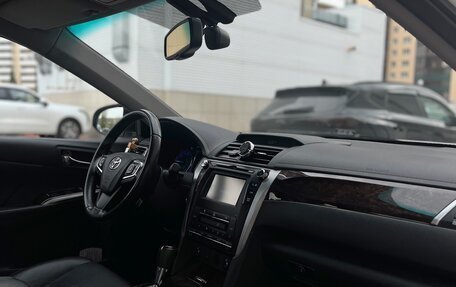 Toyota Camry, 2015 год, 2 300 000 рублей, 11 фотография