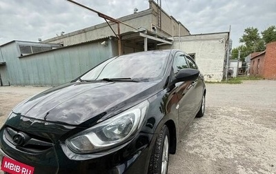 Hyundai Solaris II рестайлинг, 2013 год, 650 000 рублей, 1 фотография