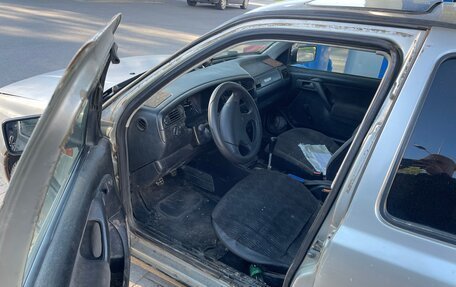Volkswagen Vento, 1993 год, 85 000 рублей, 6 фотография