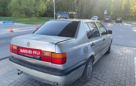 Volkswagen Vento, 1993 год, 85 000 рублей, 3 фотография