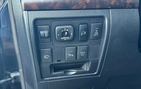 Toyota Land Cruiser 200, 2009 год, 3 700 000 рублей, 19 фотография