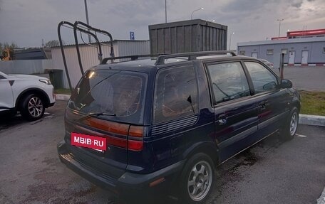 Mitsubishi Space Wagon III, 1994 год, 220 000 рублей, 5 фотография