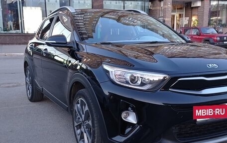 KIA Stonic, 2019 год, 1 800 000 рублей, 3 фотография