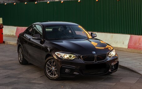BMW 2 серия F22, 2014 год, 2 100 000 рублей, 3 фотография
