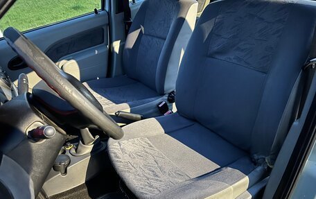 Renault Logan I, 2006 год, 335 000 рублей, 10 фотография