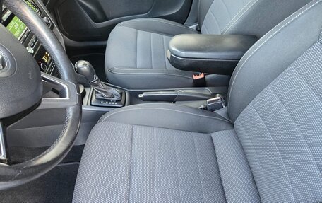 Skoda Rapid I, 2014 год, 892 000 рублей, 12 фотография