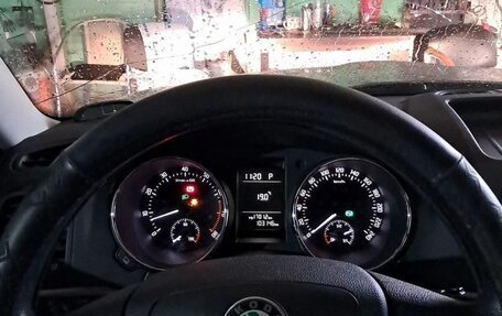 Skoda Yeti I рестайлинг, 2011 год, 950 000 рублей, 7 фотография