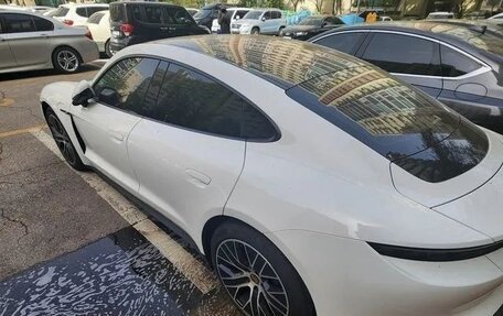 Porsche Taycan I, 2022 год, 9 965 449 рублей, 4 фотография