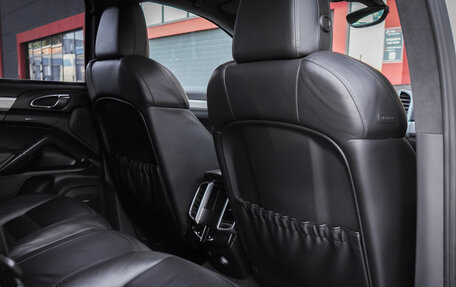 Porsche Cayenne III, 2010 год, 2 590 000 рублей, 28 фотография