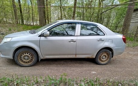 Geely MK I рестайлинг, 2013 год, 250 000 рублей, 2 фотография
