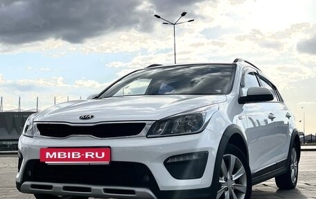 KIA Rio IV, 2019 год, 1 790 000 рублей, 3 фотография