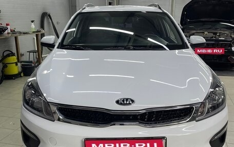 KIA Rio IV, 2019 год, 1 790 000 рублей, 35 фотография
