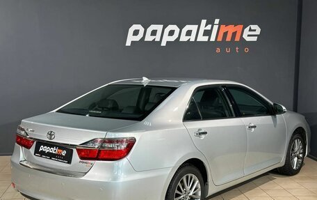 Toyota Camry, 2017 год, 1 850 000 рублей, 3 фотография