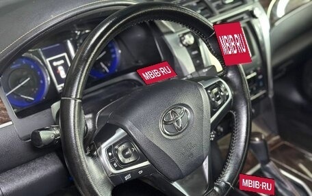 Toyota Camry, 2017 год, 1 850 000 рублей, 9 фотография