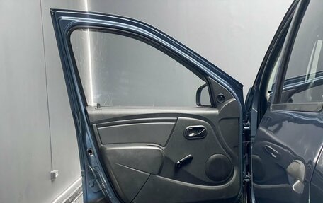Renault Logan I, 2010 год, 345 000 рублей, 24 фотография