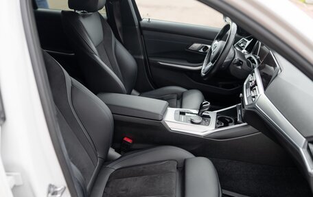 BMW 3 серия, 2021 год, 5 200 000 рублей, 19 фотография