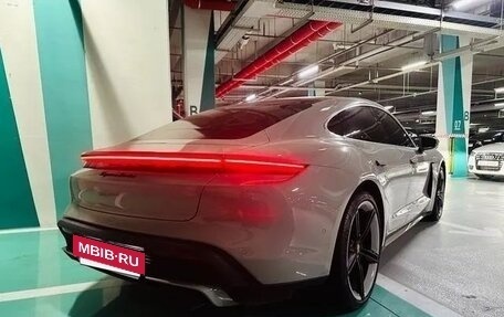 Porsche Taycan I, 2022 год, 14 763 885 рублей, 5 фотография
