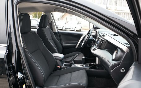 Toyota RAV4, 2019 год, 2 799 000 рублей, 9 фотография